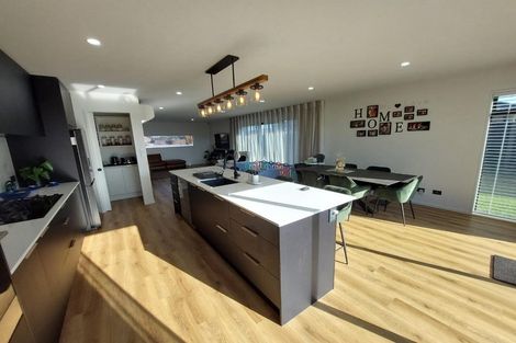 Photo of property in 328 Halswell Junction Road, Halswell, Christchurch, 8025