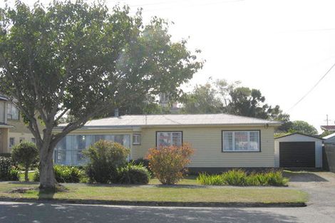 Photo of property in 7 Rugby Street, Waimate, 7924