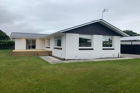 Photo of property in 10 Condell Avenue, Papanui, Christchurch, 8053