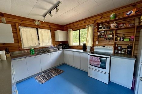 Photo of property in 4589 Karamea Highway, Karamea, 7893