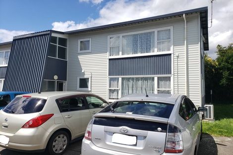 Photo of property in 2/255 Waterloo Road, Hutt Central, Lower Hutt, 5011
