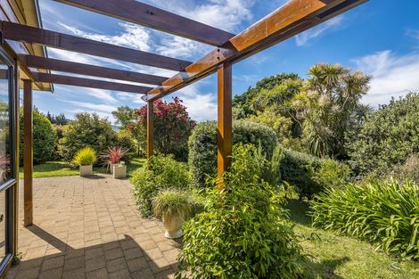 Photo of property in 5 Langdale Avenue, Paraparaumu, 5032