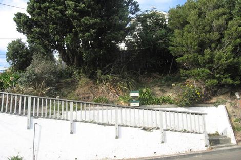 Photo of property in 27 Townsend Road, Miramar, Wellington, 6022