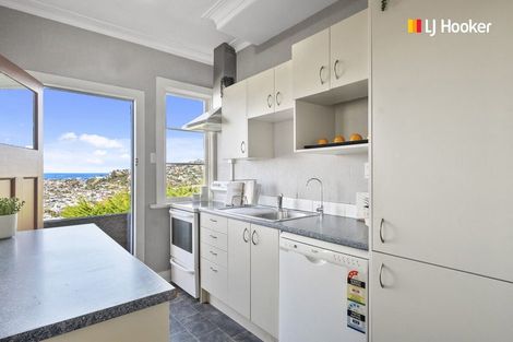 Photo of property in 37 Forfar Street, Clyde Hill, Dunedin, 9011