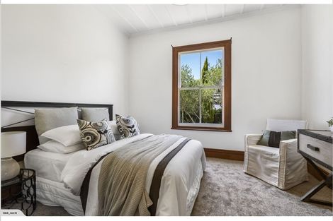 Photo of property in 1/12 Rodney Road, Northcote Point, Auckland, 0627