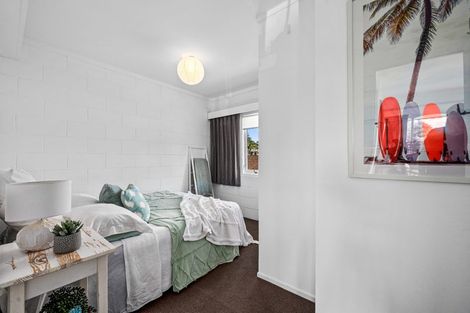 Photo of property in 6/1 Glen Road, Browns Bay, Auckland, 0630