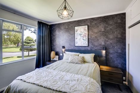 Photo of property in 50 Russell Road, Marewa, Napier, 4110