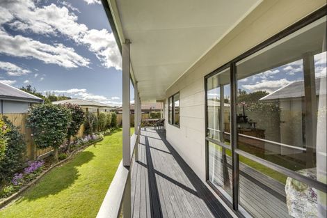 Photo of property in 2/22 Church Road, Taradale, Napier, 4112