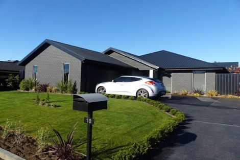 Photo of property in 18 Eric Batchelor Place, Waimate, 7924