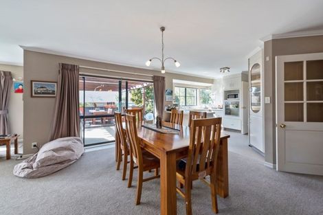 Photo of property in 17 Bayfair Drive, Mount Maunganui, 3116