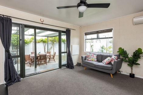 Photo of property in 1/42 Townshend Crescent, Greenmeadows, Napier, 4112