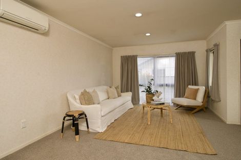 Photo of property in 304 Southampton Street West, Hastings, 4122