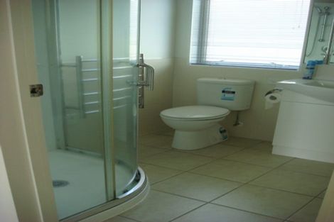 Photo of property in 5b Henry Street, Avondale, Auckland, 1026