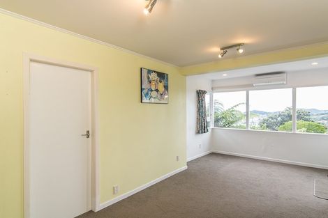 Photo of property in 118 Kelburn Parade, Kelburn, Wellington, 6012