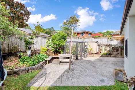 Photo of property in 11 Amberly Rise, Helensville, 0800