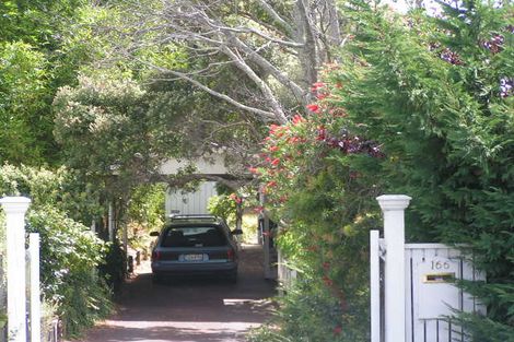 Photo of property in 166 Queen Street, Northcote Point, Auckland, 0627