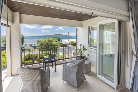 Photo of property in 23 Seacliffe Avenue, Belmont, Auckland, 0622