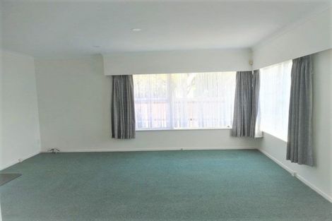 Photo of property in 14 Seafarer Crescent, Stanmore Bay, Whangaparaoa, 0932