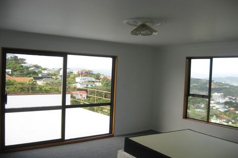 Photo of property in 57 Mills Road, Brooklyn, Wellington, 6021