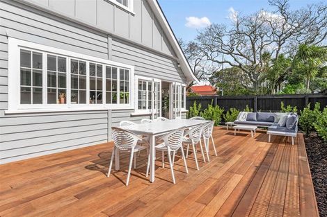 Photo of property in 2 Minnehaha Avenue, Takapuna, Auckland, 0622