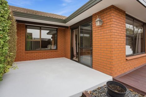 Photo of property in 2/119 Reynolds Avenue, Bishopdale, Christchurch, 8053