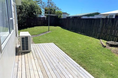 Photo of property in 1/18 Culzean Grove, Bell Block, New Plymouth, 4312