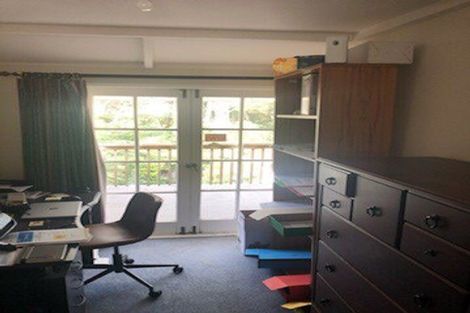 Photo of property in 92b Upper Harbour Drive, Greenhithe, Auckland, 0632