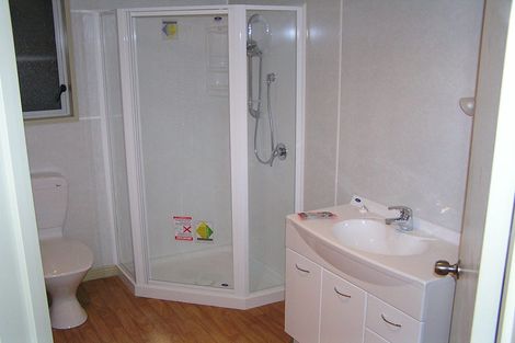 Photo of property in 33 Queen Street, Brighton, Dunedin, 9035