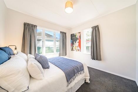 Photo of property in 6 Russell Road, Wainuiomata, Lower Hutt, 5014