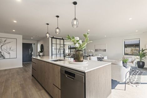 Photo of property in 20 Silicon Way, Fitzherbert, Palmerston North, 4410