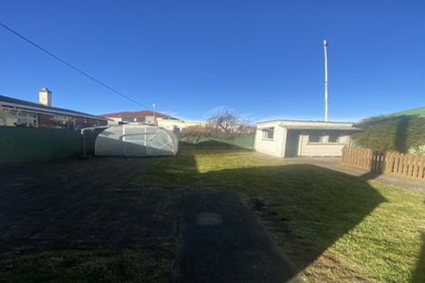 Photo of property in 107 Macandrew Road, South Dunedin, Dunedin, 9012