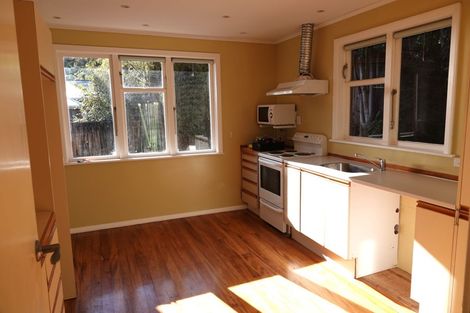 Photo of property in 231 Whites Line East, Waiwhetu, Lower Hutt, 5010