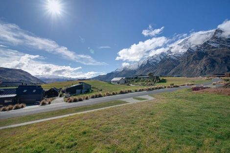 Photo of property in 63 Jacks Point Rise, Jacks Point, Queenstown, 9371