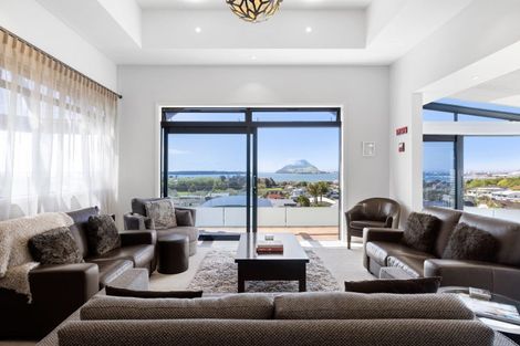 Photo of property in 1/26 Pillans Road, Otumoetai, Tauranga, 3110