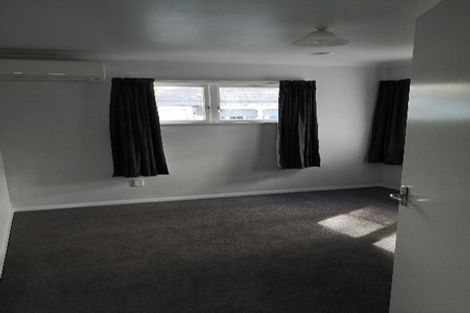 Photo of property in 7 Heretaunga Square, Silverstream, Upper Hutt, 5019