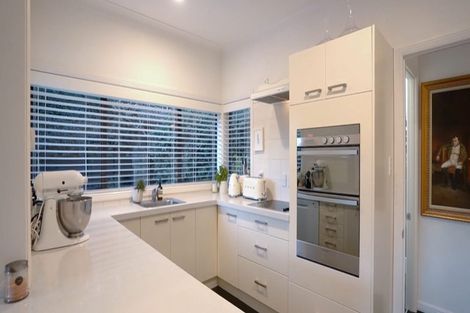 Photo of property in 27 Riverstone Road, Te Atatu Peninsula, Auckland, 0610