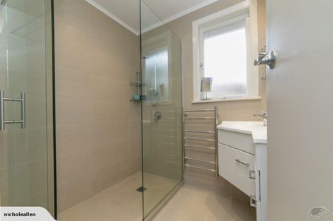 Photo of property in 163 Atkinson Road, Titirangi, Auckland, 0604