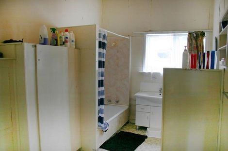 Photo of property in 19 Melbourne Street, South Dunedin, Dunedin, 9012