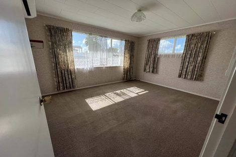 Photo of property in 24 Kivell Close, Mangere East, Auckland, 2024