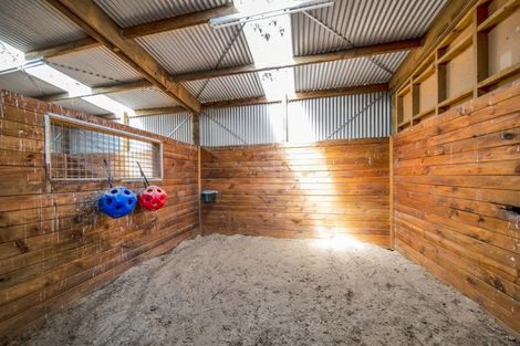 Photo of property in 43 Pennington Road, Brixton, Waitara, 4382