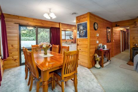 Photo of property in 74 Charles Street, Carterton, 5713