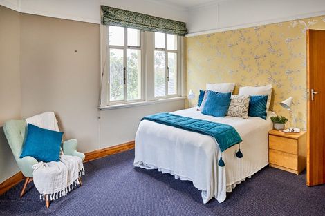 Photo of property in 148-150 Muritai Road, Eastbourne, Lower Hutt, 5013