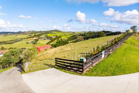 Photo of property in 217a Lawrence Road, Mangawhai, 0573