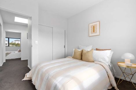 Photo of property in 21b Chippendale Crescent, Birkdale, Auckland, 0626