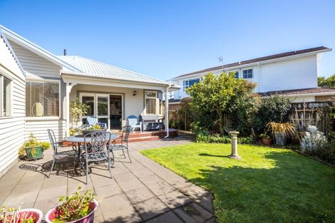 Photo of property in 117 Carrington Street, Lower Vogeltown, New Plymouth, 4310