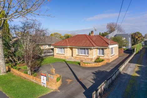 Photo of property in 77 Fox Street, Hamilton East, Hamilton, 3216