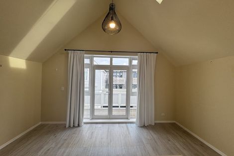 Photo of property in Pirie Street Townhouses, 20/35 Pirie Street, Mount Victoria, Wellington, 6011