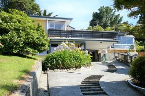 Photo of property in 27 Freyberg Terrace, Greymouth, 7805