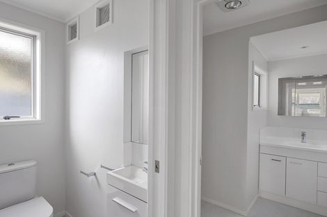 Photo of property in 8 Fidelis Avenue, Snells Beach, 0920