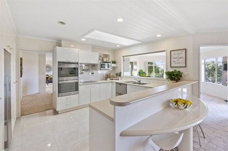 Photo of property in 88 Rushgreen Avenue, Pahurehure, Papakura, 2113